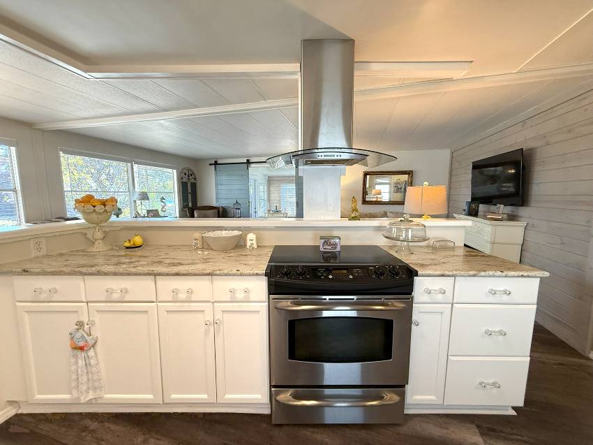 583 Bayshore Dr a Ellenton, FL Mobile or Manufactured Home for Sale